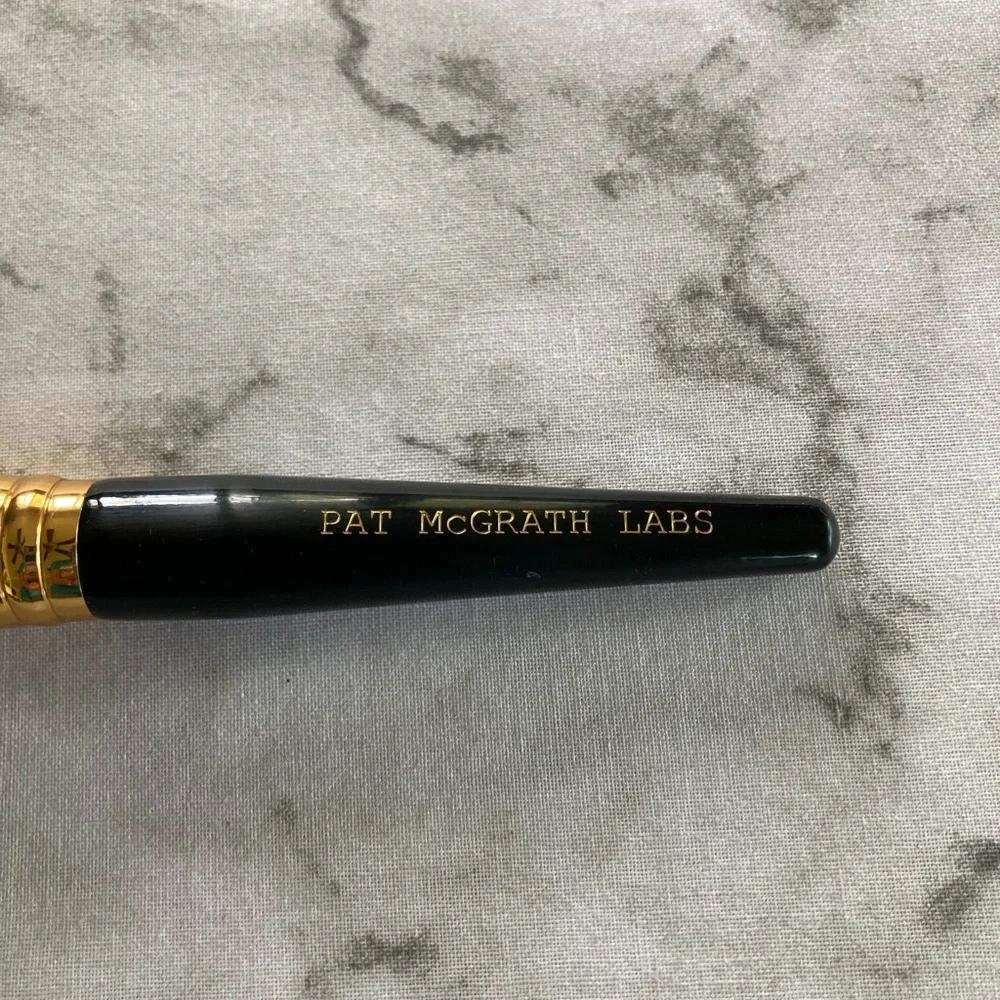 Pat McGrath labs powder/ bronzer brush
